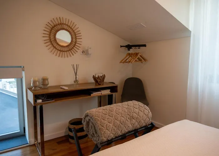 Wave N'sea - House Pensión Mosteiros (Azores)