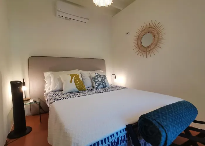 Πανσιόν Wave N'sea - House Mosteiros (Azores)